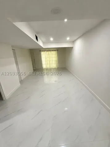 10774 N Kendall Drive Miami FL 33176