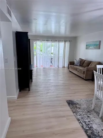 1235 Mariposa Avenue Coral Gables FL 33146