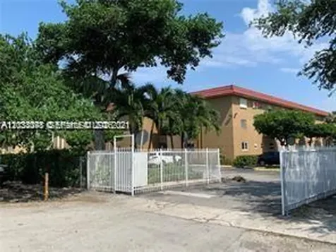 4655 Palm Avenue Hialeah FL 33012