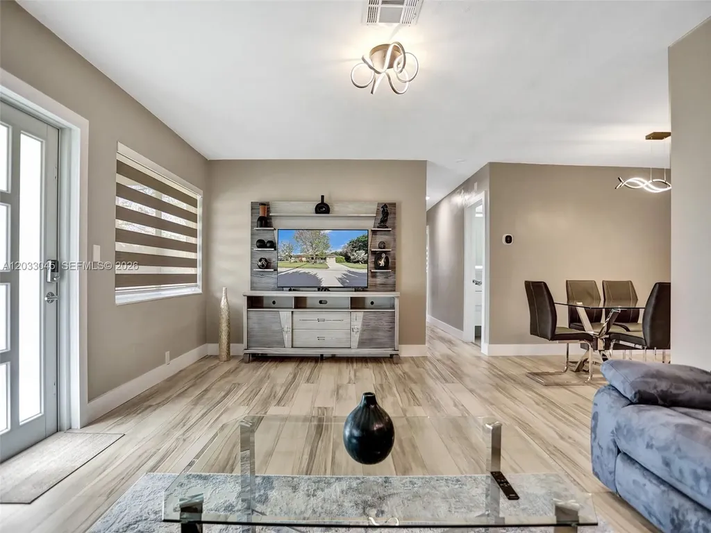 491 SE 23rd Avenue Pompano Beach FL 33062