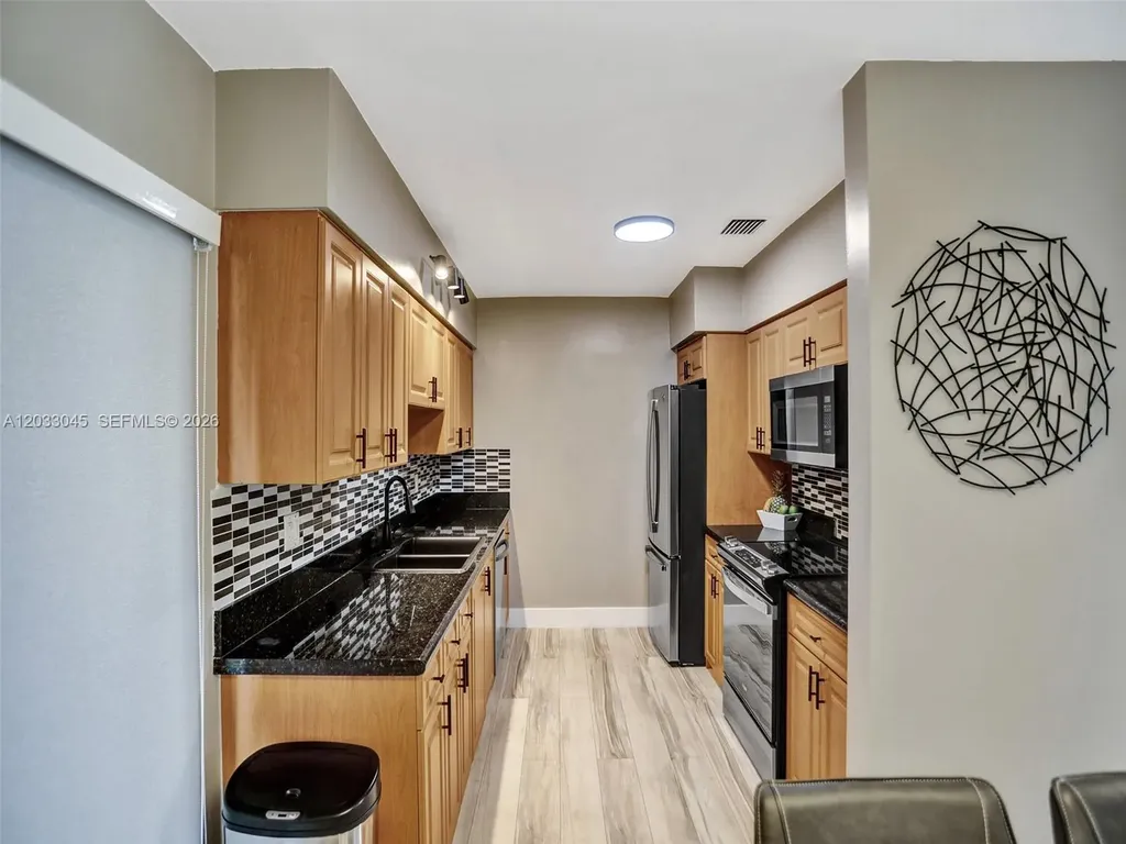 491 SE 23rd Avenue Pompano Beach FL 33062