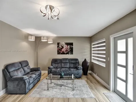491 SE 23rd Avenue Pompano Beach FL 33062