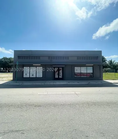 5851 NW 17th Avenue Miami FL 33142