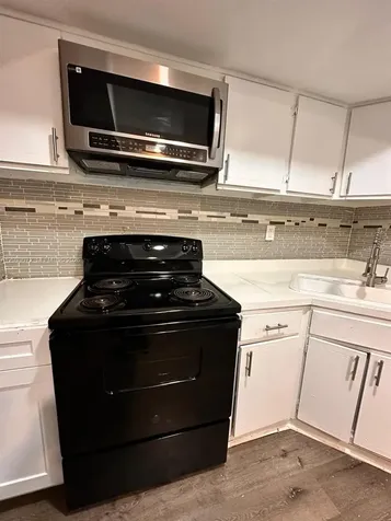 5540 SW 38th Court West Park FL 33023