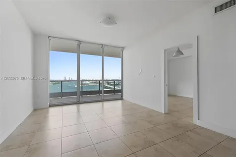 900 Biscayne Boulevard Miami FL 33132