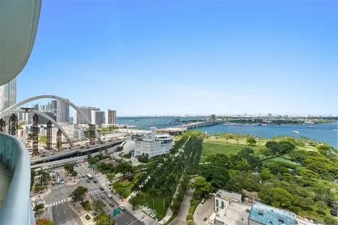 900 Biscayne Boulevard Miami FL 33132