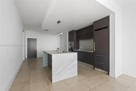 900 Biscayne Boulevard Miami FL 33132