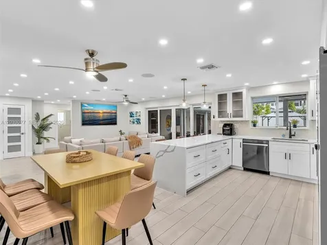 5021 SW 29th Terrace Dania Beach FL 33312