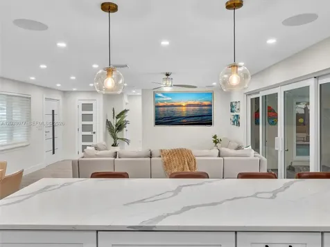 5021 SW 29th Terrace Dania Beach FL 33312