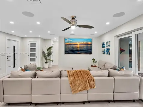 5021 SW 29th Terrace Dania Beach FL 33312