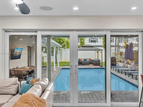 5021 SW 29th Terrace Dania Beach FL 33312