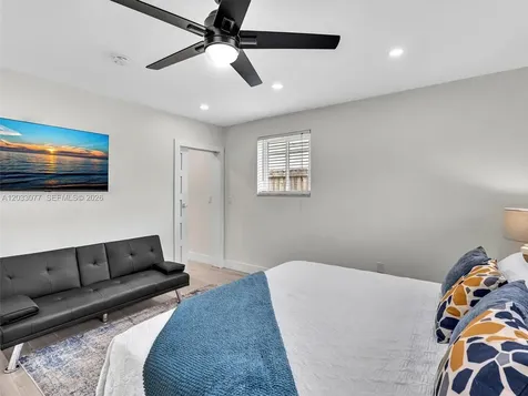 5021 SW 29th Terrace Dania Beach FL 33312
