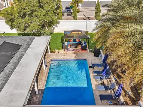 5021 SW 29th Terrace Dania Beach FL 33312