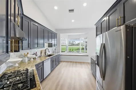 8141 Sandpiper Way West Palm Beach FL 33412