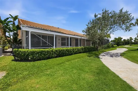 8141 Sandpiper Way West Palm Beach FL 33412