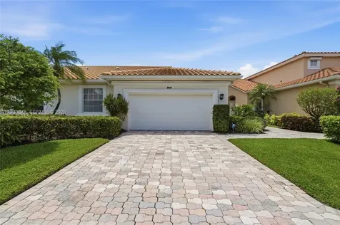 8141 Sandpiper Way West Palm Beach FL 33412
