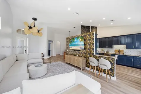 8141 Sandpiper Way West Palm Beach FL 33412