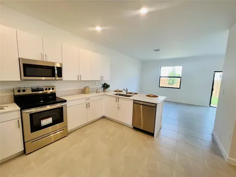 11925 SW 247th Terrace Homestead FL 33032