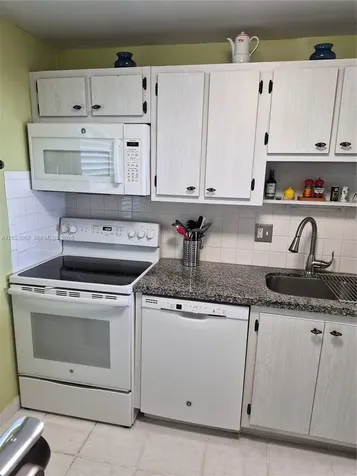 7797 Golf Cir Drive Margate FL 33063