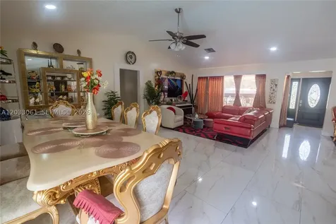 8521 NW 53rd Street Lauderhill FL 33351