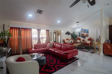 8521 NW 53rd Street Lauderhill FL 33351