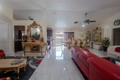 8521 NW 53rd Street Lauderhill FL 33351