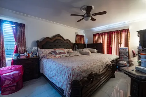 8521 NW 53rd Street Lauderhill FL 33351