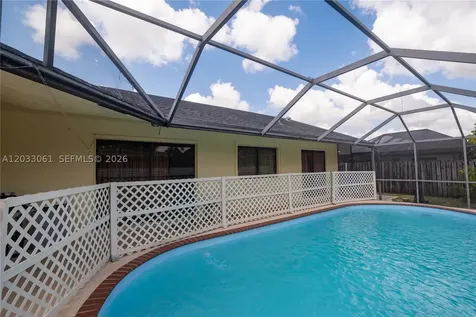 8521 NW 53rd Street Lauderhill FL 33351