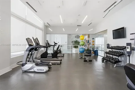 7472 NW 100th Avenue Doral FL 33178