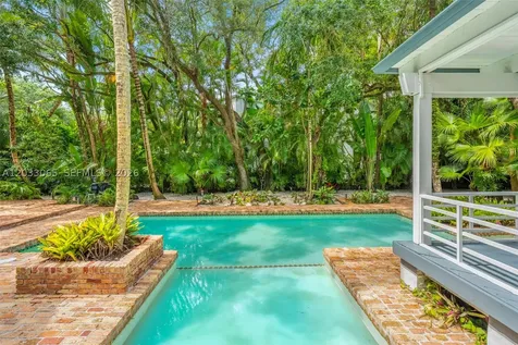 5600 Oakwood Lane Coral Gables FL 33156