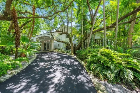 5600 Oakwood Lane Coral Gables FL 33156