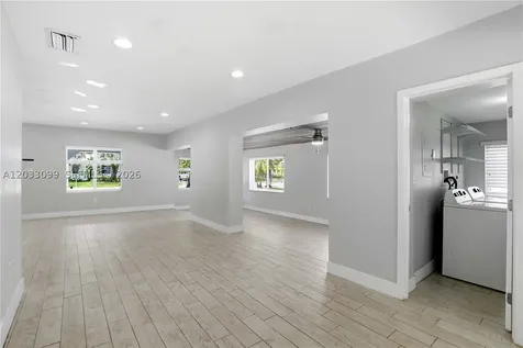 6511 SW 44th Street Miami FL 33155