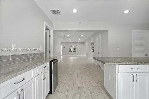 6511 SW 44th Street Miami FL 33155