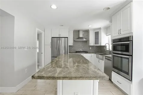 6511 SW 44th Street Miami FL 33155