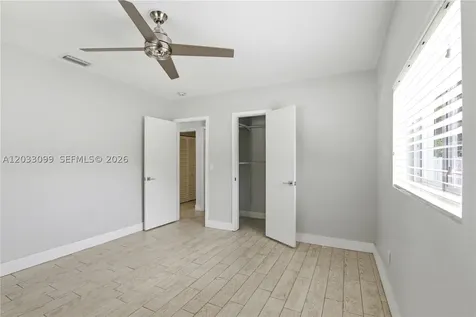 6511 SW 44th Street Miami FL 33155