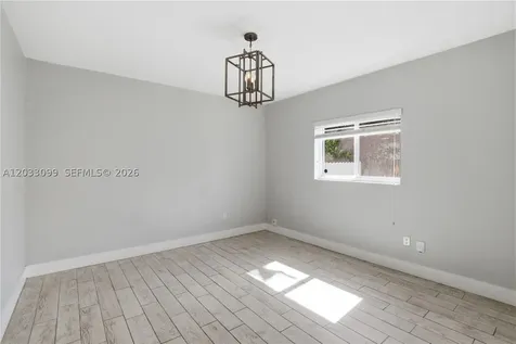 6511 SW 44th Street Miami FL 33155