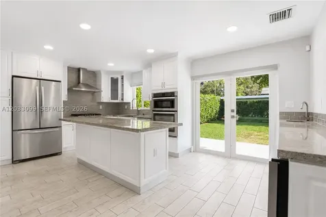 6511 SW 44th Street Miami FL 33155