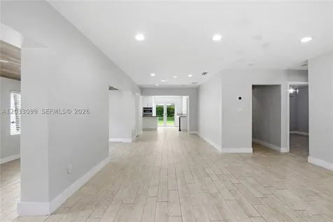 6511 SW 44th Street Miami FL 33155