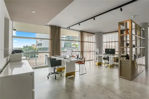 888 Biscayne Boulevard Miami FL 33132