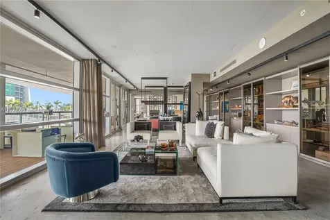 888 Biscayne Boulevard Miami FL 33132