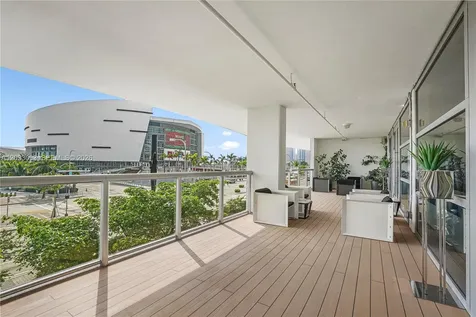 888 Biscayne Boulevard Miami FL 33132