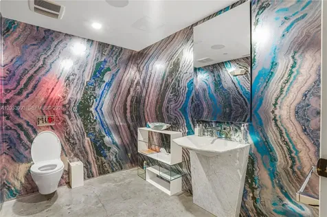 888 Biscayne Boulevard Miami FL 33132