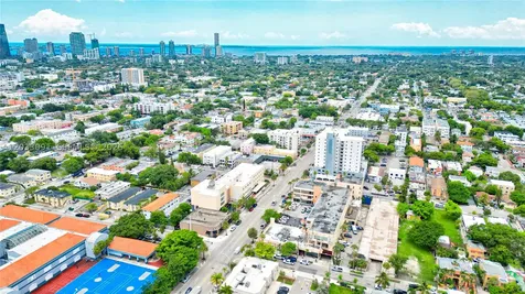 304 SW 12 Avenue Miami FL 33130