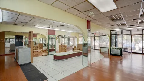 304 SW 12 Avenue Miami FL 33130