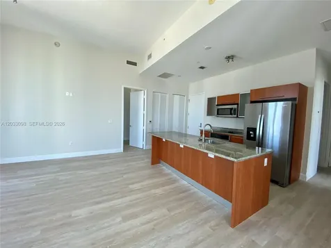 185 SW 7th Street Miami FL 33130