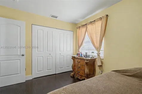 1475 NW 19 Street Homestead FL 33030