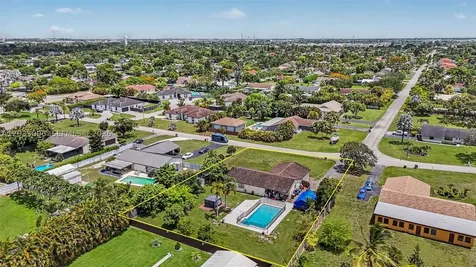 1475 NW 19 Street Homestead FL 33030