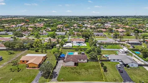 1475 NW 19 Street Homestead FL 33030