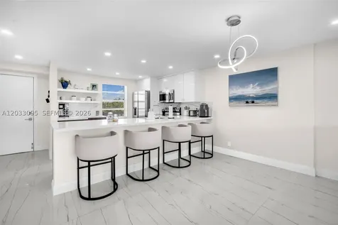 441 SE 3rd Street Dania Beach FL 33004