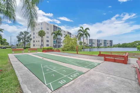 441 SE 3rd Street Dania Beach FL 33004